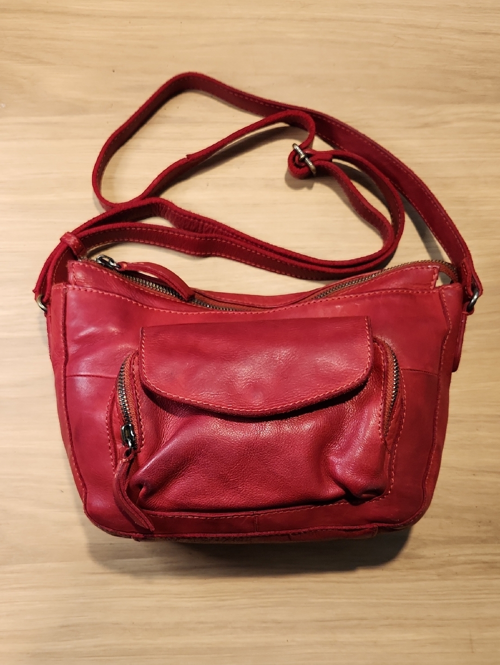 The TREND Red Leather Crossbody Bag - Real Leather - Made In Italy